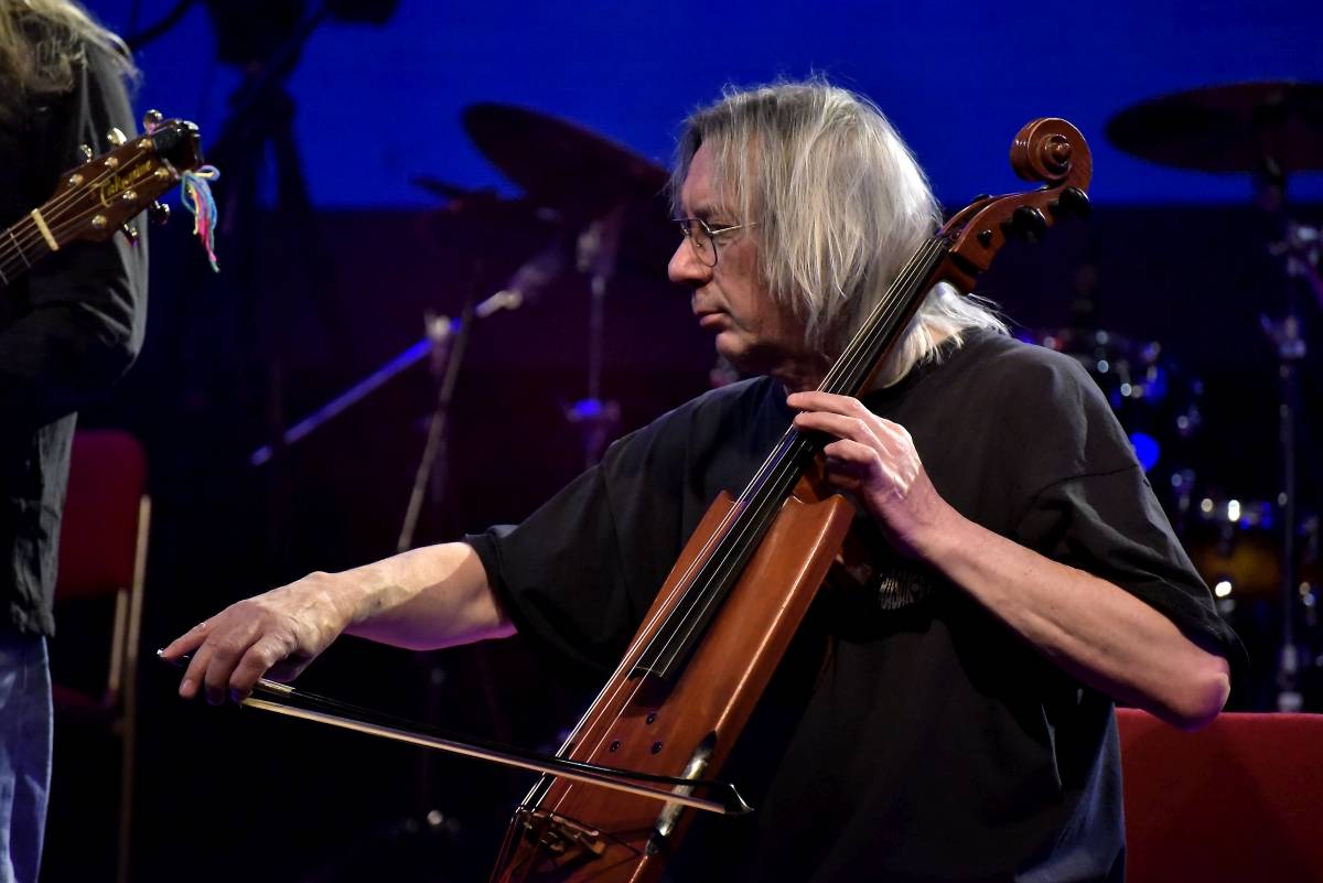 Bluefest objektivem Davida Webra. Festival sledovali fanoušci online