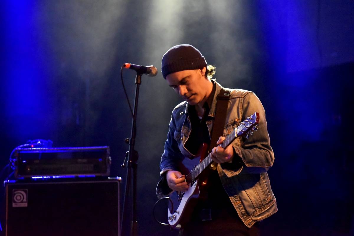 Bluefest objektivem Davida Webra. Festival sledovali fanoušci online