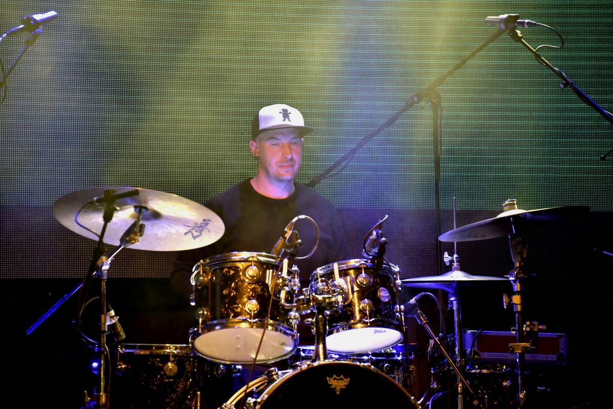 Bluefest objektivem Davida Webra. Festival sledovali fanoušci online