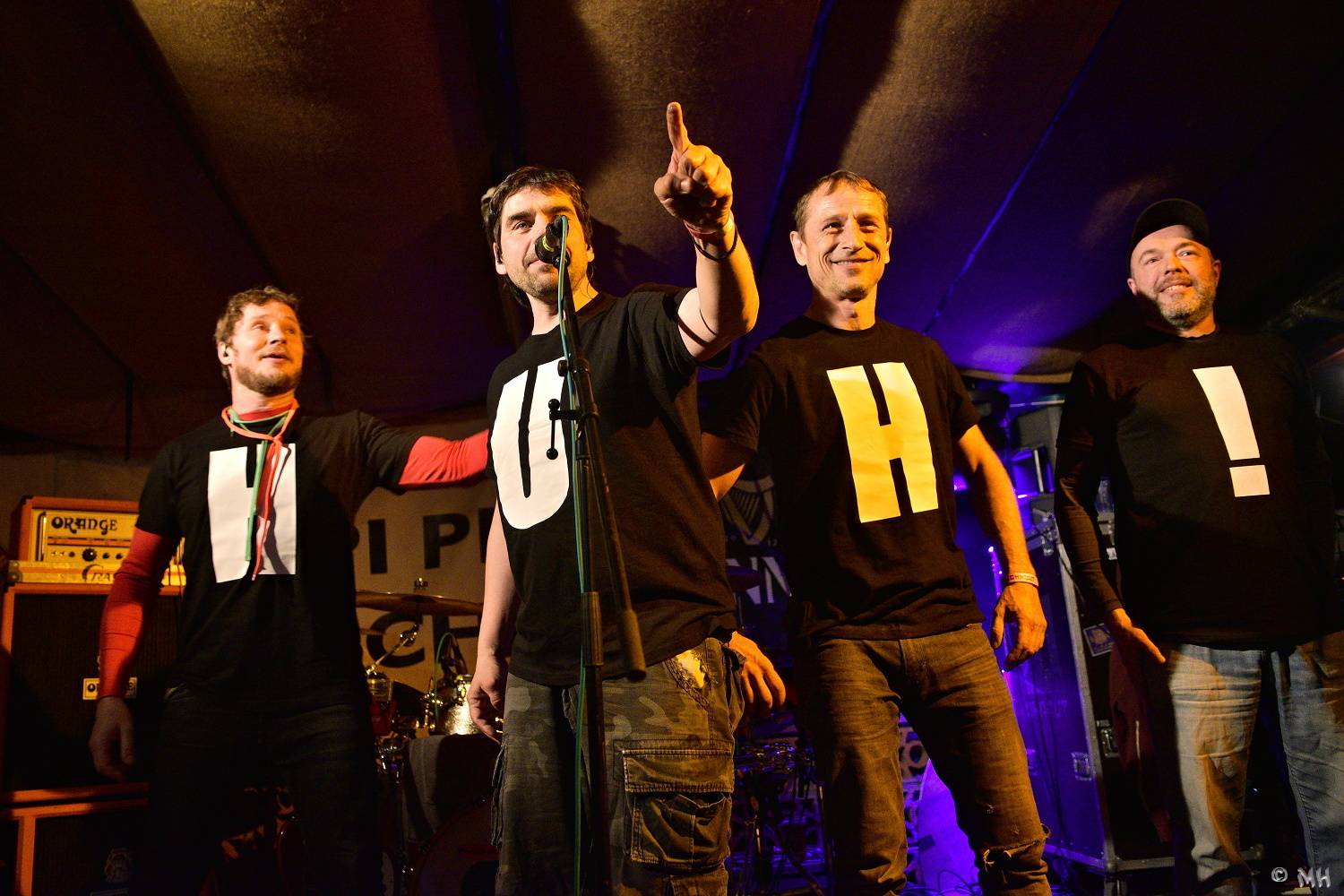 Do Plzně se vrátila živá muzika, Wohnout přijeli k Zachovi