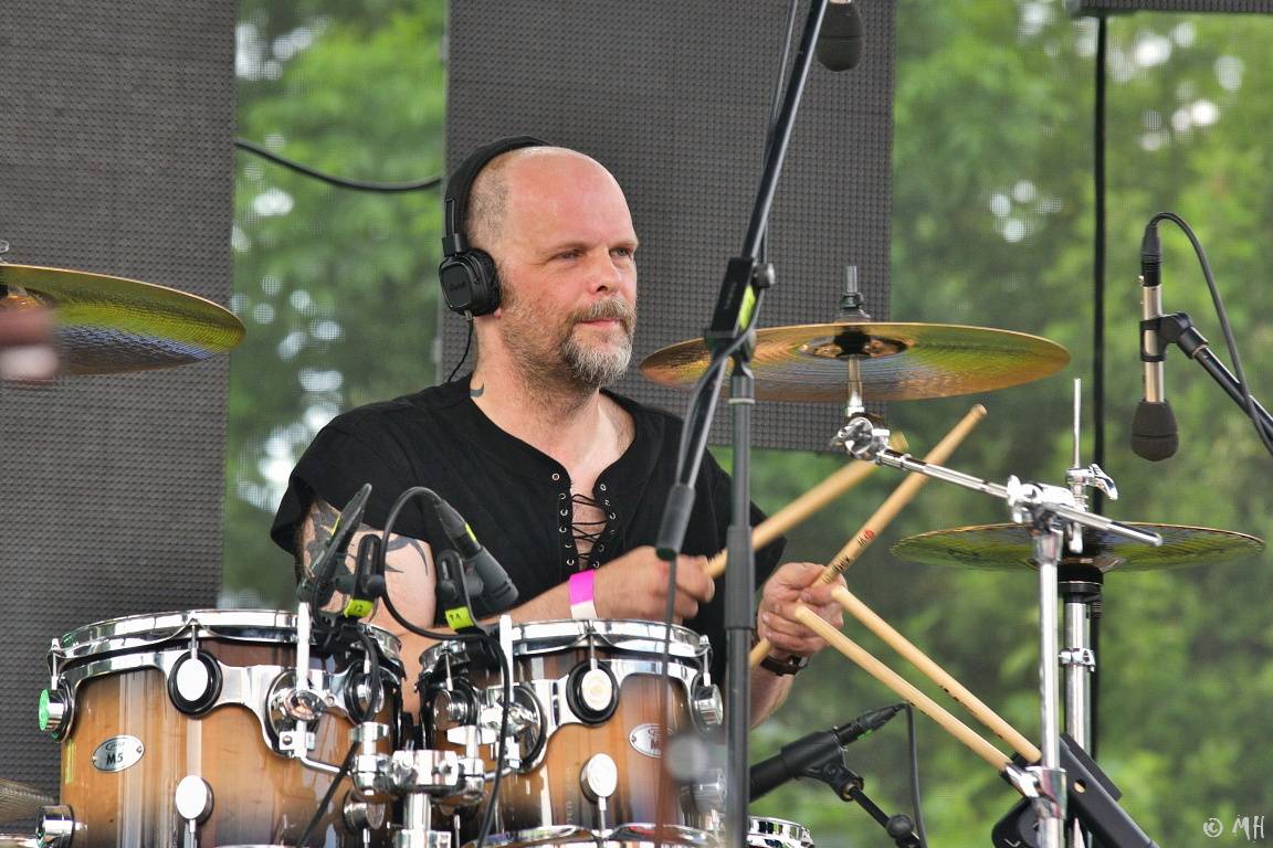 Tři sestry zamířili do Plzně, zazpíval i frontman Plexis