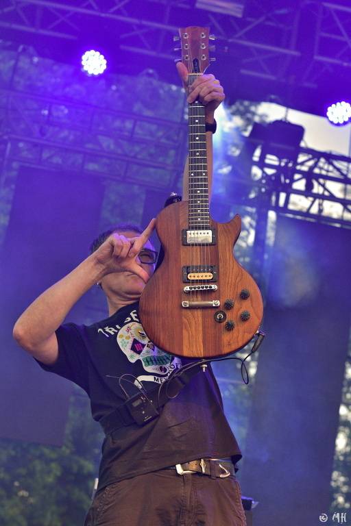 Tři sestry zamířili do Plzně, zazpíval i frontman Plexis