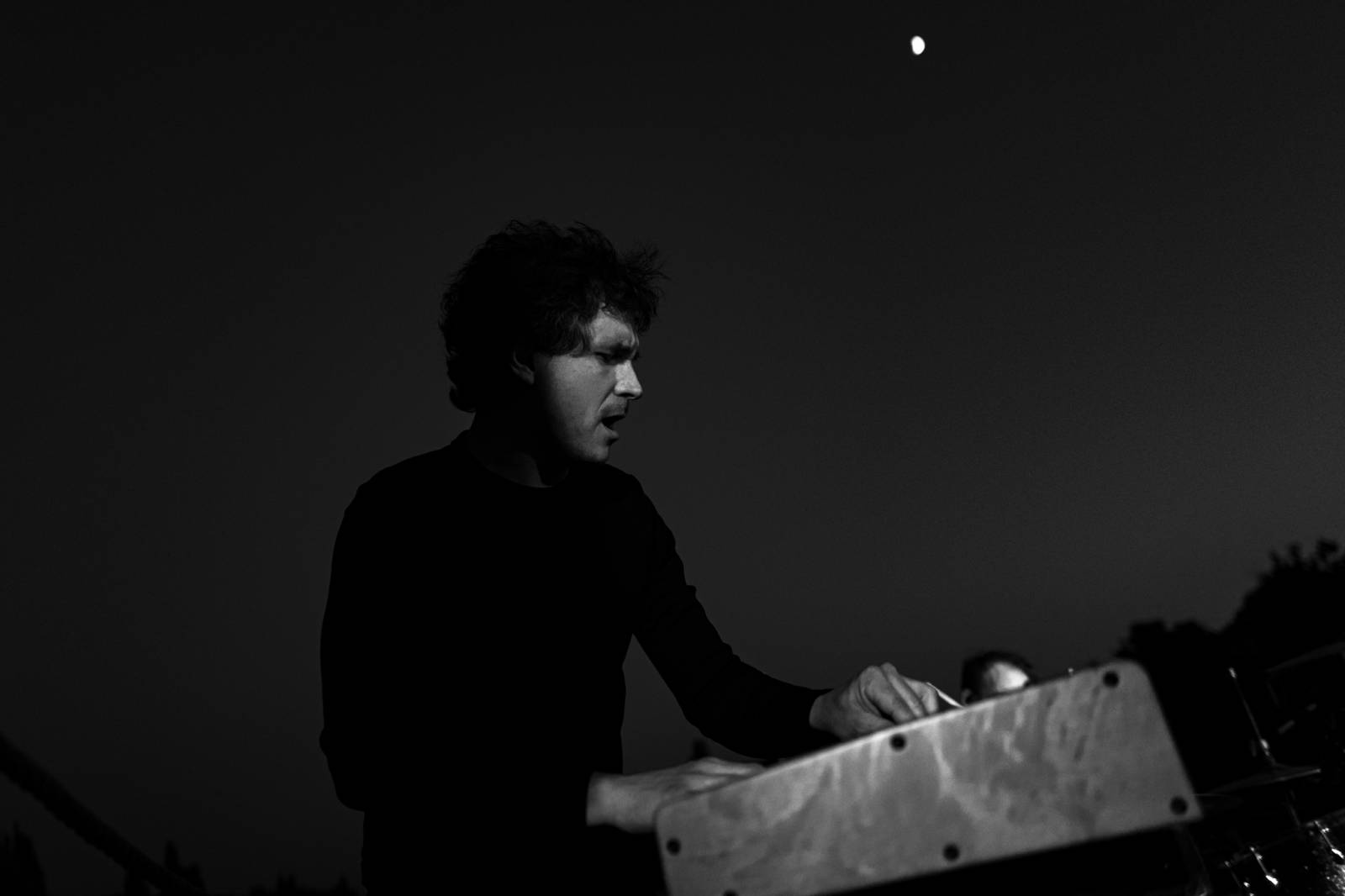 Deaf Heart pokřtili na lodi album Soft Heart Attack