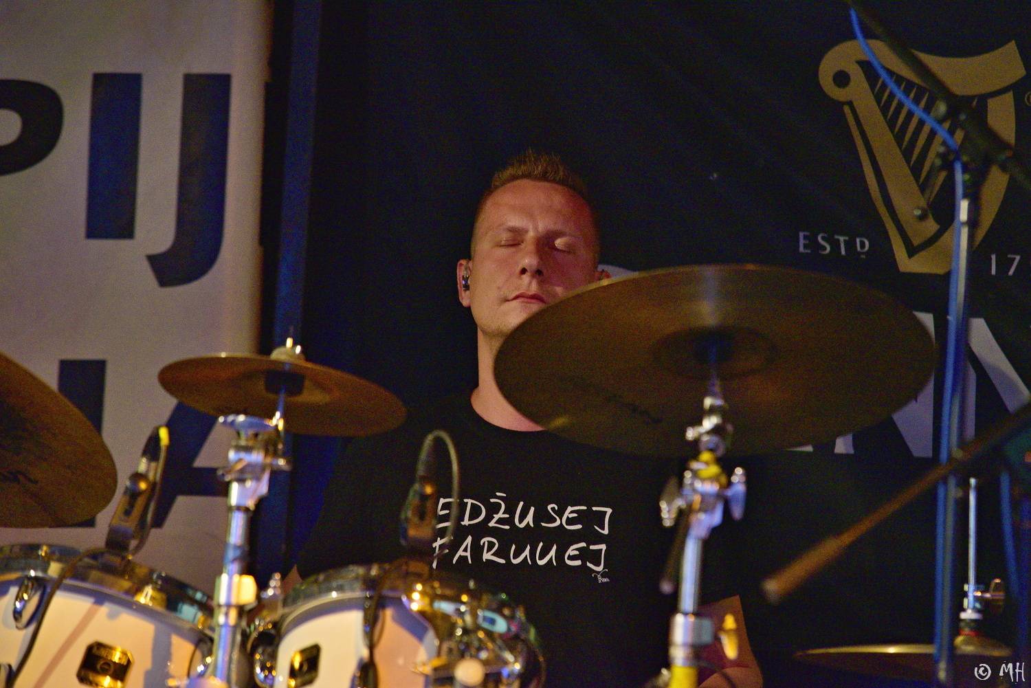 Mňága a Žďorp to rozjela v plzeňském Zach's pubu, zahrála i zapomenuté písně