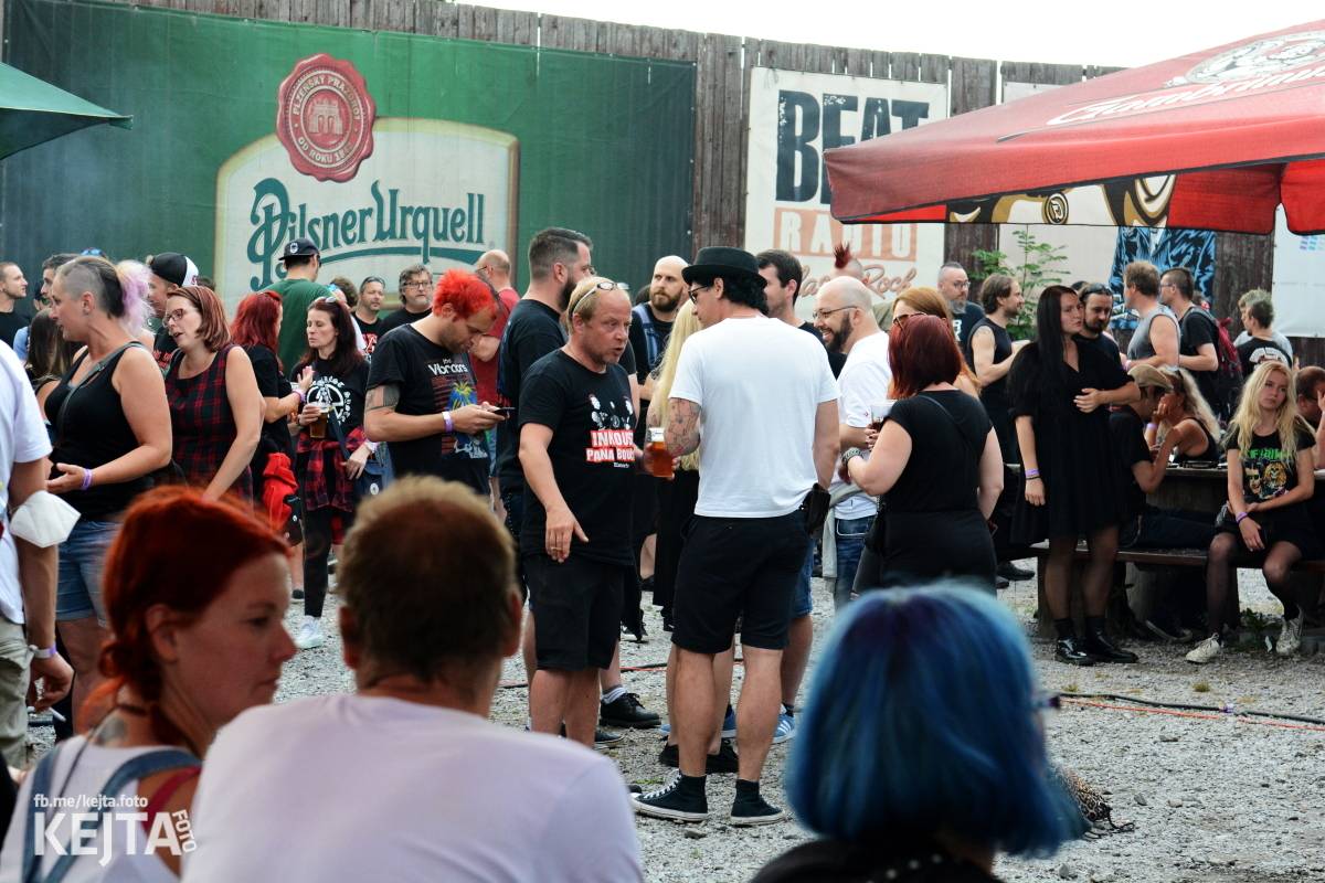 Punk, sex, pivo: to byl legendární Za koule fest 2021