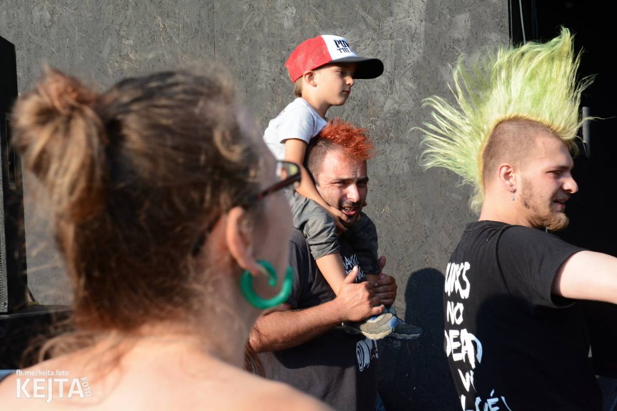 Punk, sex, pivo: to byl legendární Za koule fest 2021