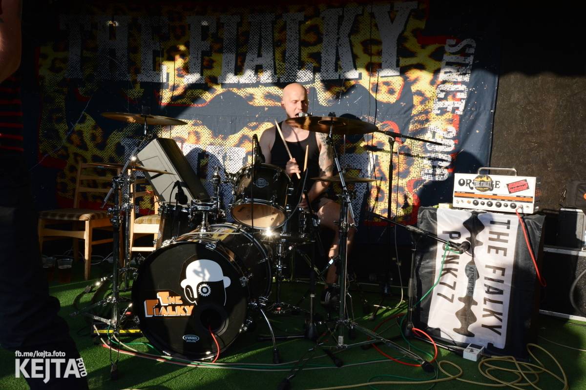 Punk, sex, pivo: to byl legendární Za koule fest 2021