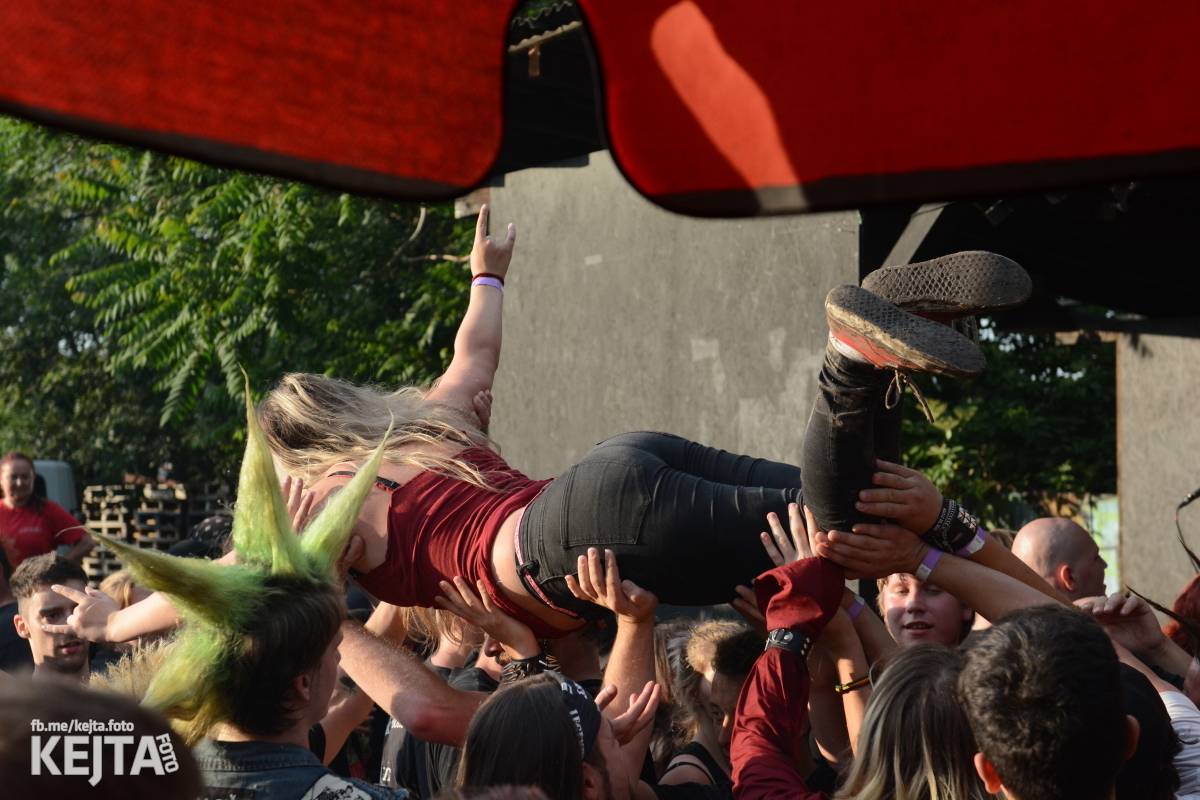 Punk, sex, pivo: to byl legendární Za koule fest 2021