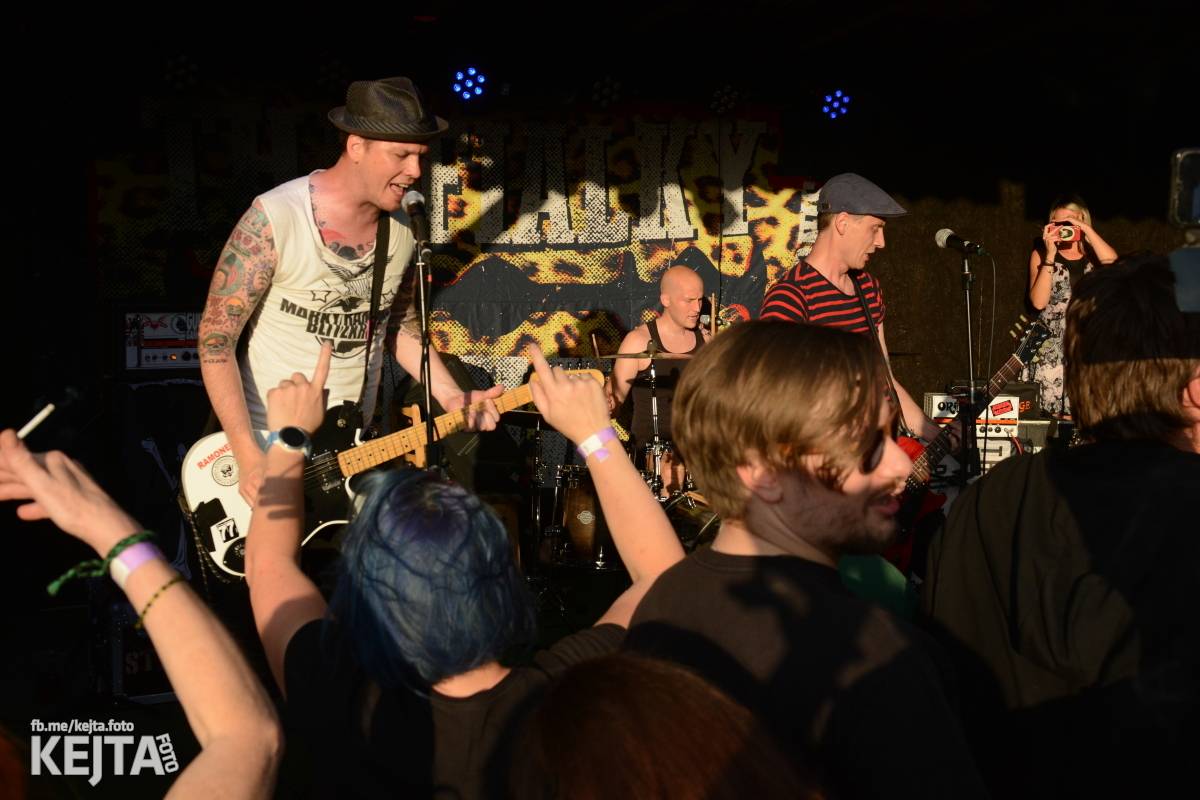 Punk, sex, pivo: to byl legendární Za koule fest 2021