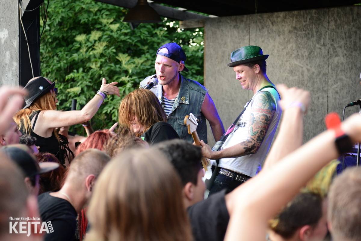 Punk, sex, pivo: to byl legendární Za koule fest 2021