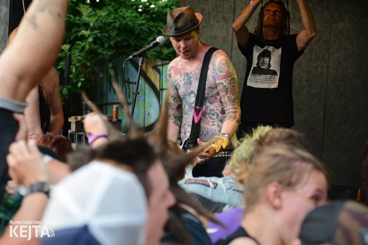 Punk, sex, pivo: to byl legendární Za koule fest 2021