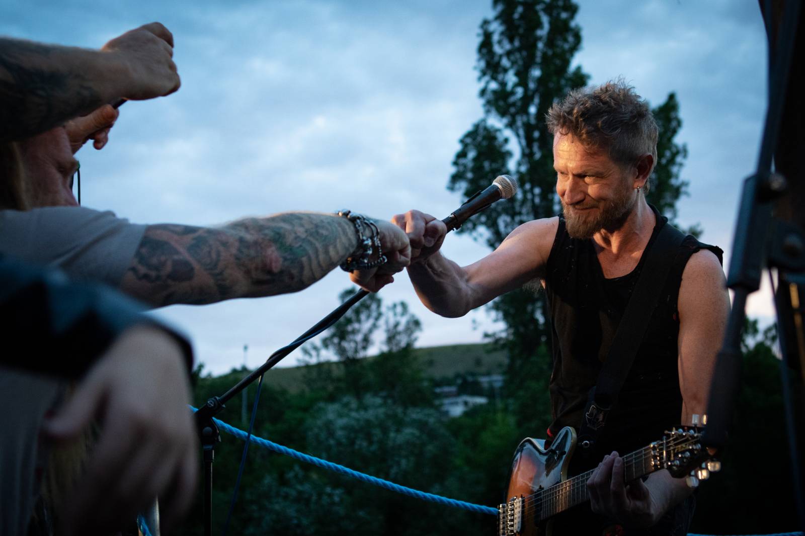 Krucipüsk odehráli dvojkoncert na Vltavě v nové sestavě