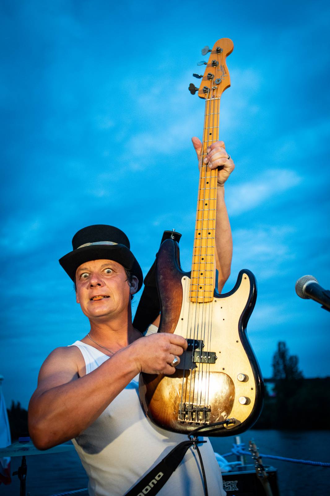 Krucipüsk odehráli dvojkoncert na Vltavě v nové sestavě