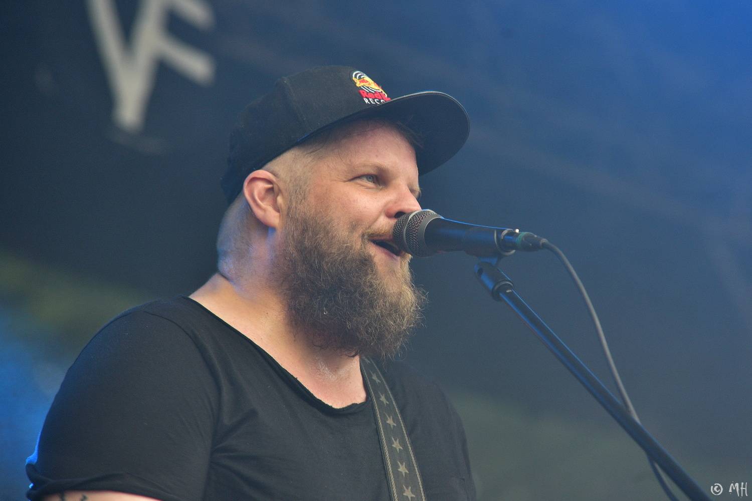 V Holýšově v pátek zima nebyla. Pekelný poloostrov přivítal Harlej, Vypsanou fiXu nebo Iné Kafe