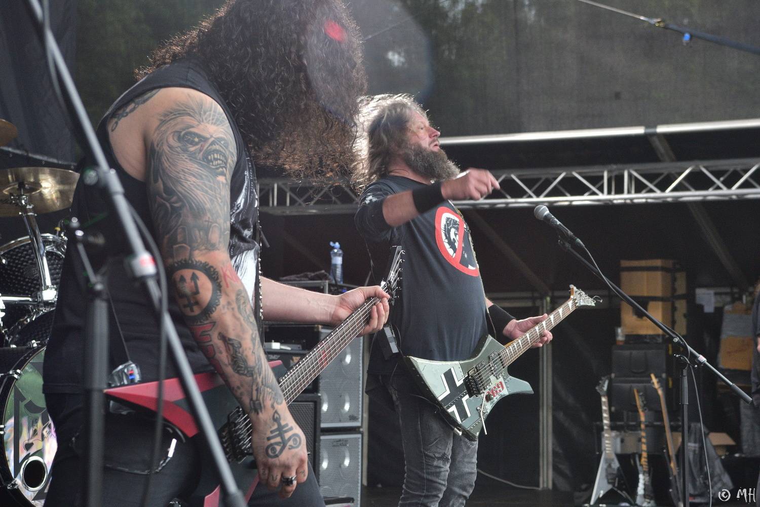 V Holýšově v pátek zima nebyla. Pekelný poloostrov přivítal Harlej, Vypsanou fiXu nebo Iné Kafe