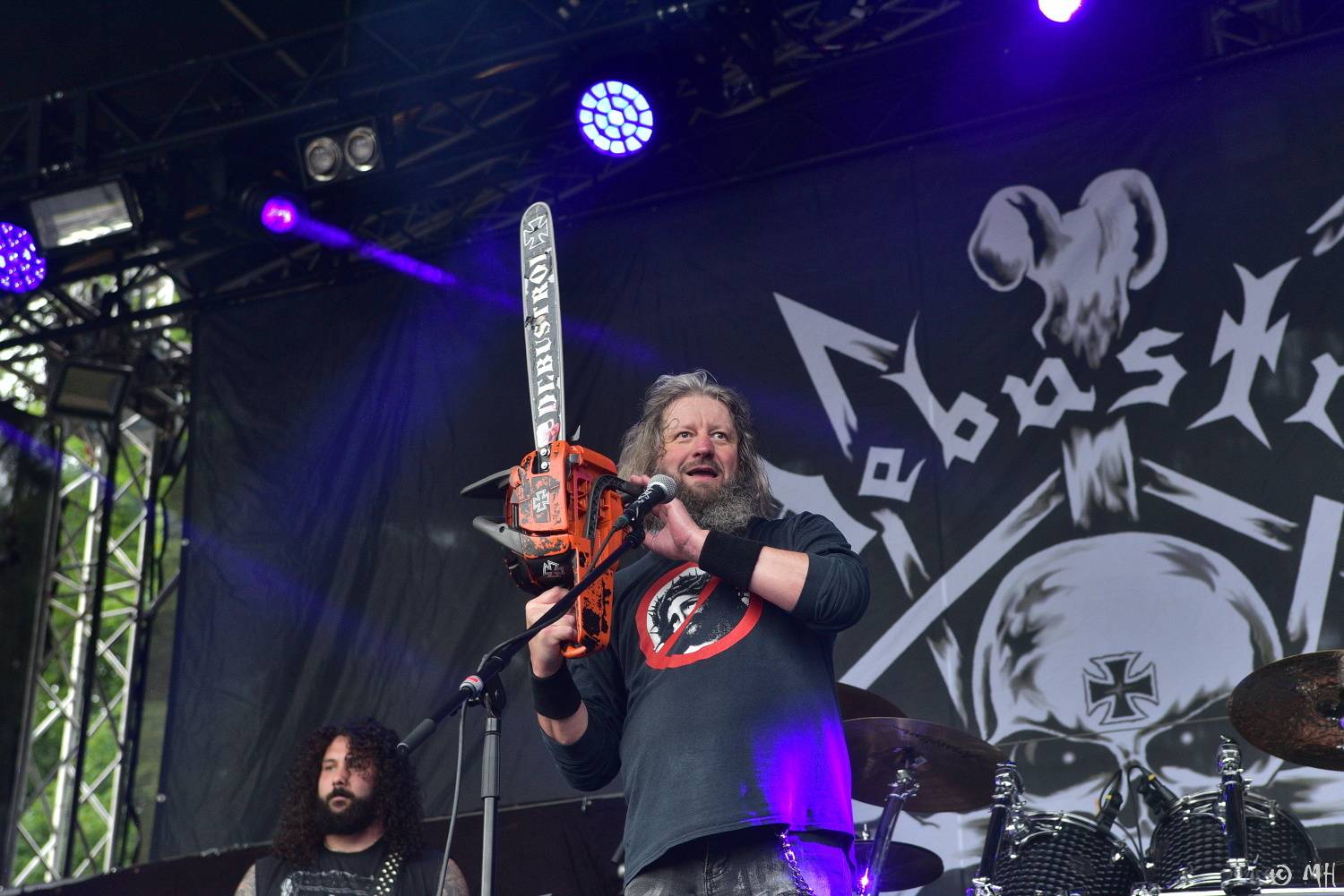 V Holýšově v pátek zima nebyla. Pekelný poloostrov přivítal Harlej, Vypsanou fiXu nebo Iné Kafe