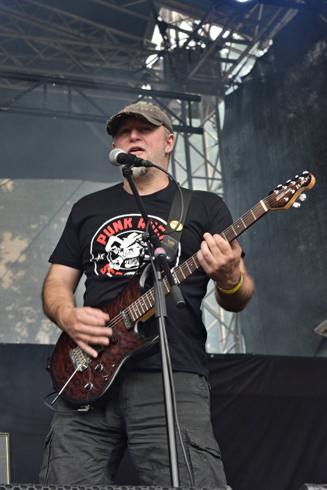 V Holýšově v pátek zima nebyla. Pekelný poloostrov přivítal Harlej, Vypsanou fiXu nebo Iné Kafe