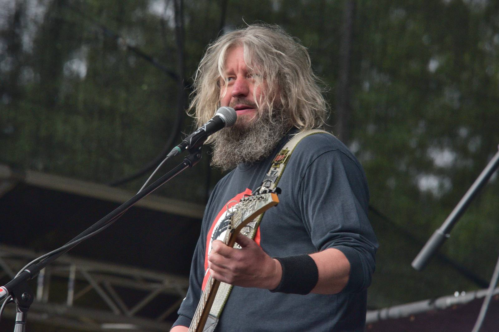 V Holýšově v pátek zima nebyla. Pekelný poloostrov přivítal Harlej, Vypsanou fiXu nebo Iné Kafe