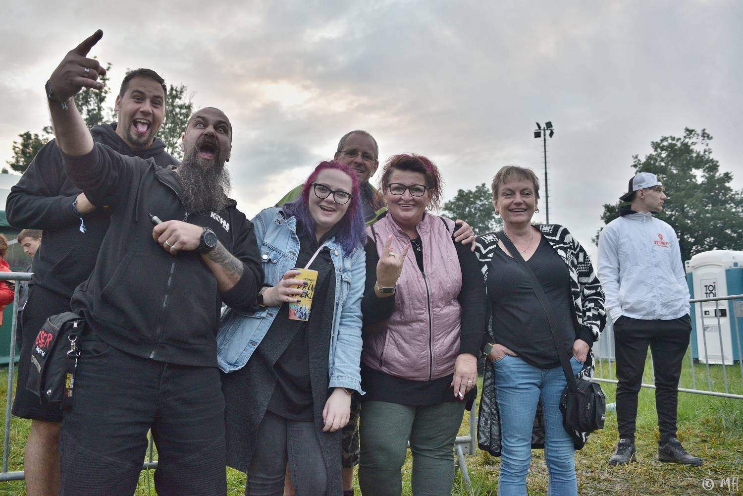 V Holýšově v pátek zima nebyla. Pekelný poloostrov přivítal Harlej, Vypsanou fiXu nebo Iné Kafe