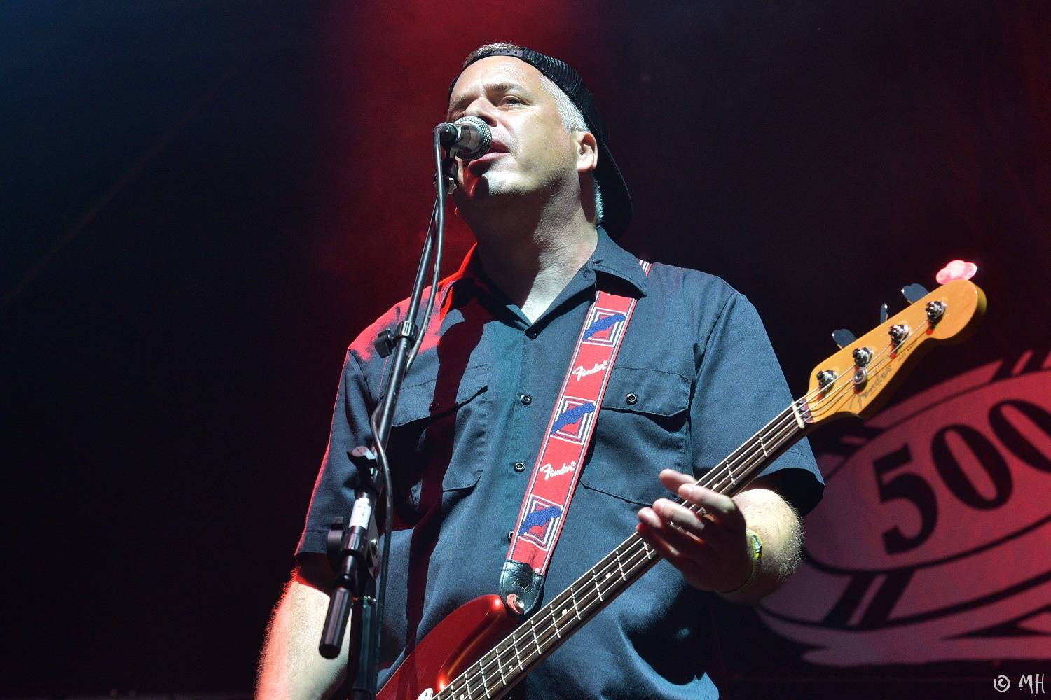 V Holýšově v pátek zima nebyla. Pekelný poloostrov přivítal Harlej, Vypsanou fiXu nebo Iné Kafe