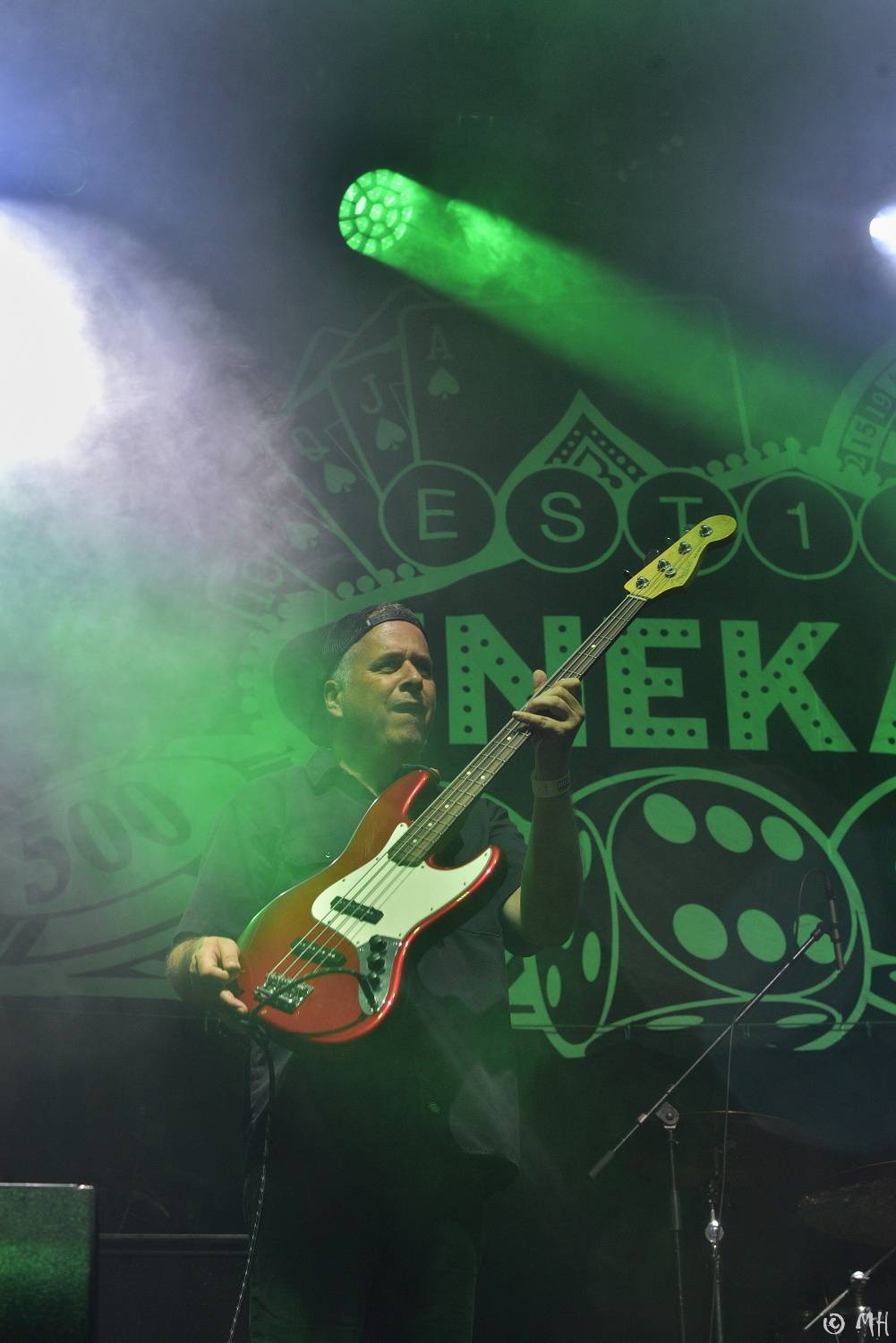 V Holýšově v pátek zima nebyla. Pekelný poloostrov přivítal Harlej, Vypsanou fiXu nebo Iné Kafe