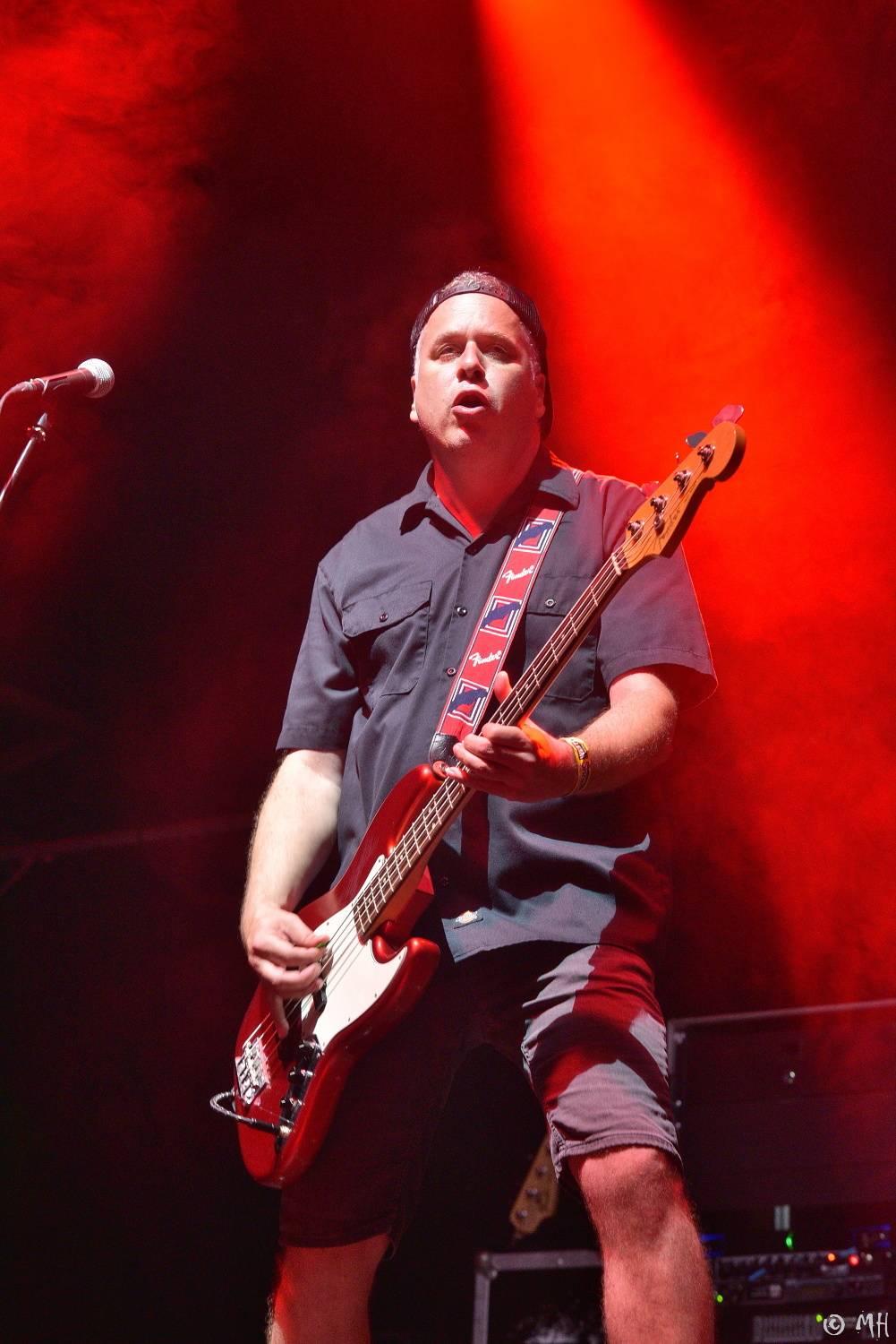 V Holýšově v pátek zima nebyla. Pekelný poloostrov přivítal Harlej, Vypsanou fiXu nebo Iné Kafe