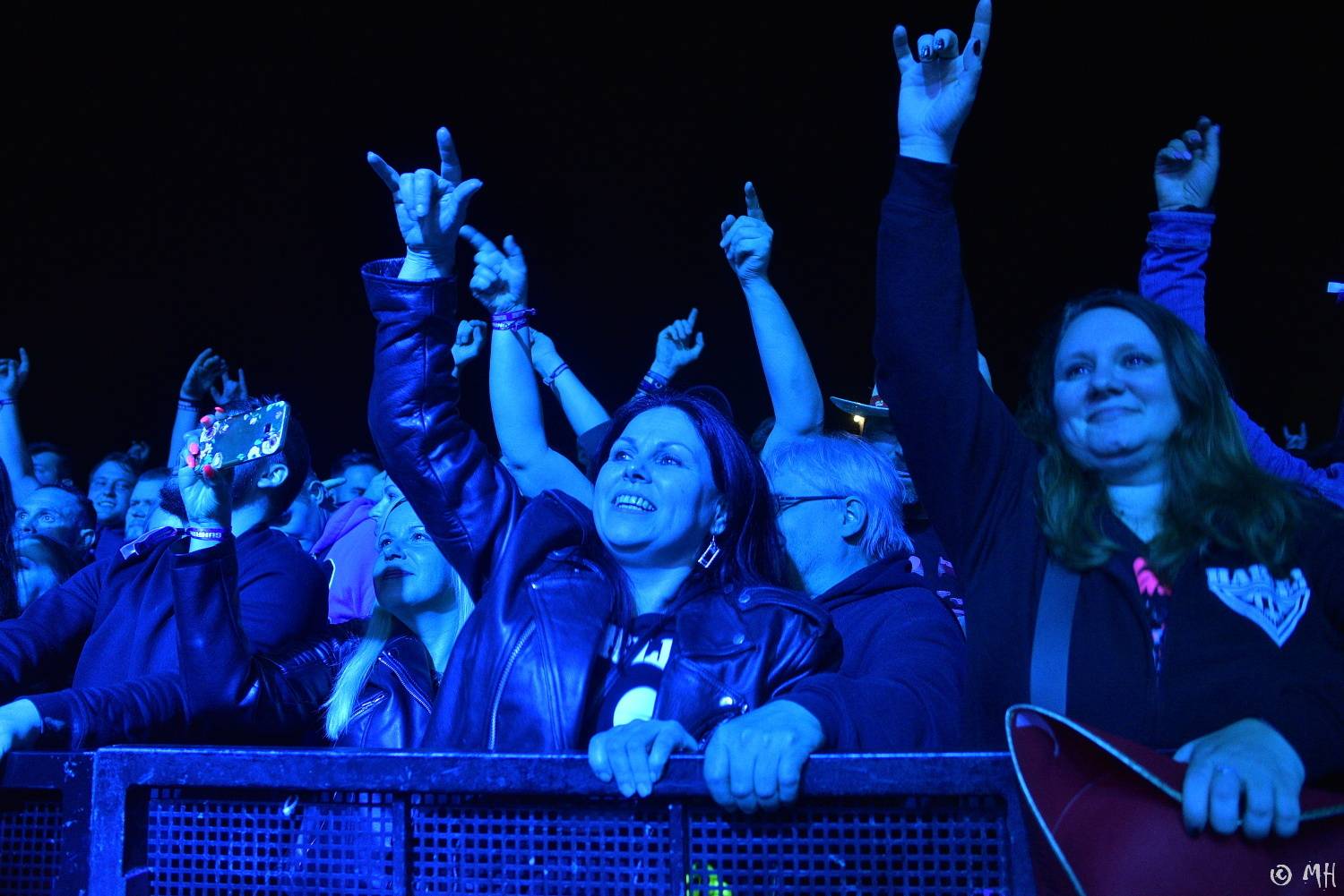 V Holýšově v pátek zima nebyla. Pekelný poloostrov přivítal Harlej, Vypsanou fiXu nebo Iné Kafe