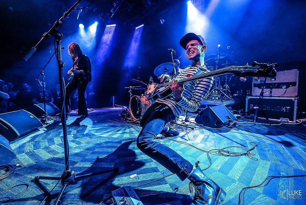 iREPORT pomáhá. Vydražte si koncertní fotografii a pomozte jižní Moravě