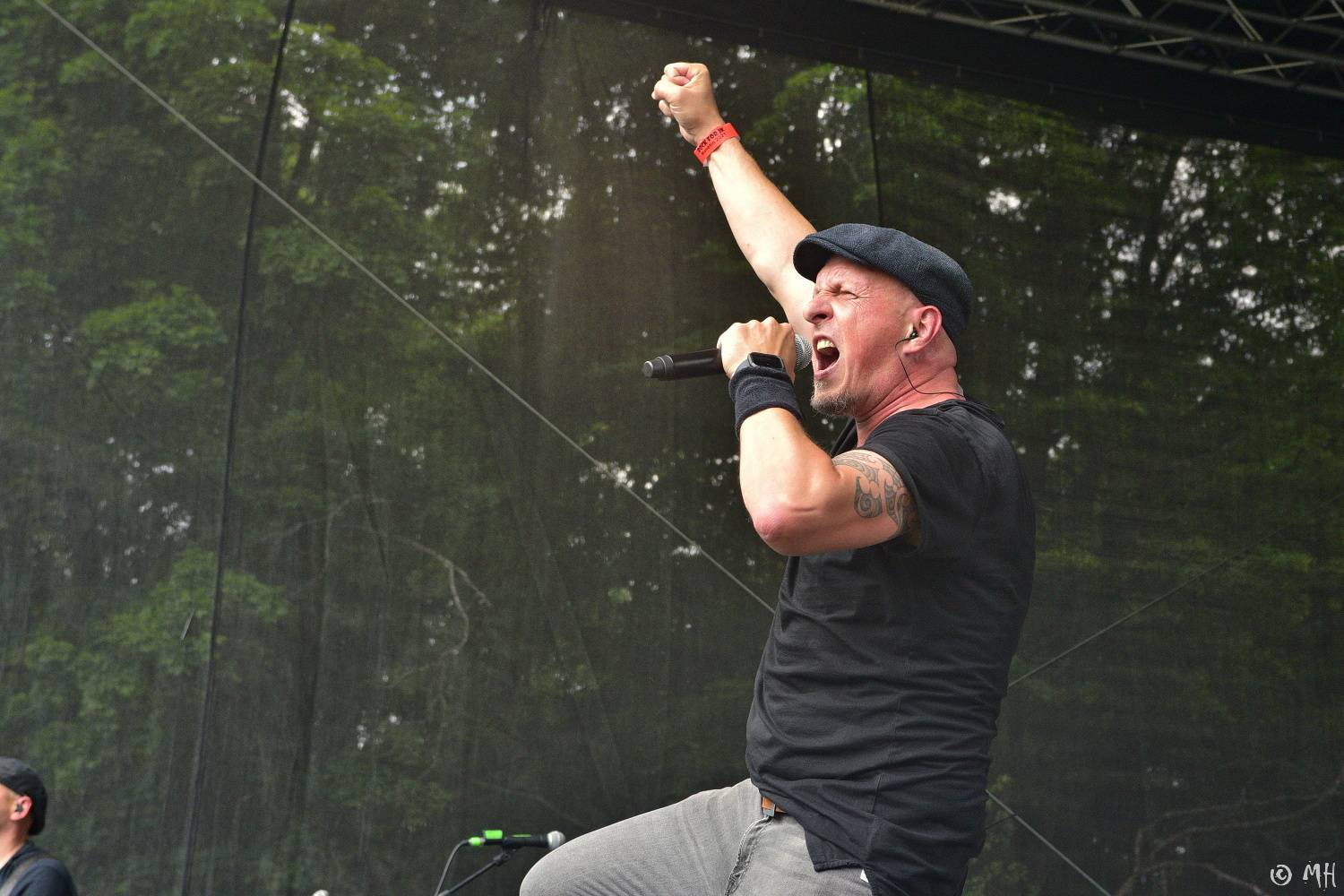 Manětín v sobotu ovládli rockeři. Zahráli Arakain, Krucipüsk, Gaia Mesiah nebo Cocotte Minute