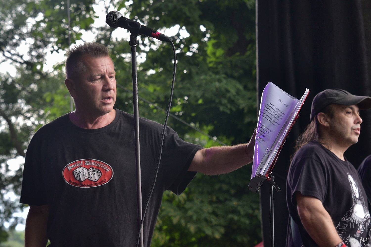 Manětín v sobotu ovládli rockeři. Zahráli Arakain, Krucipüsk, Gaia Mesiah nebo Cocotte Minute