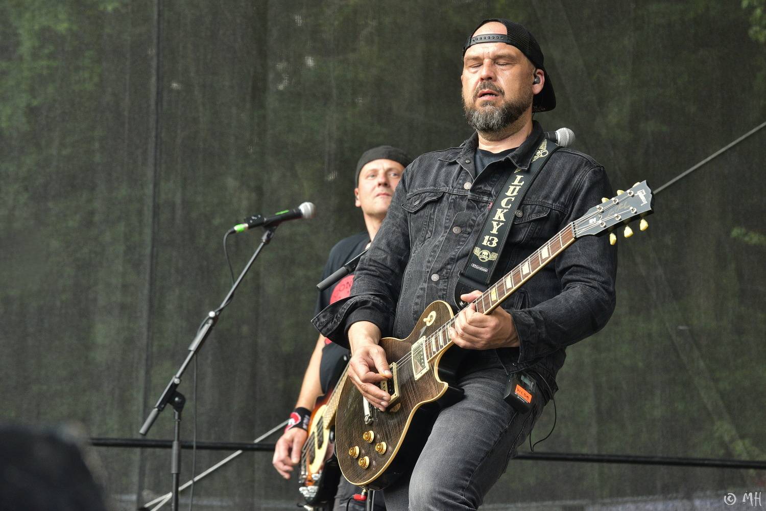 Manětín v sobotu ovládli rockeři. Zahráli Arakain, Krucipüsk, Gaia Mesiah nebo Cocotte Minute