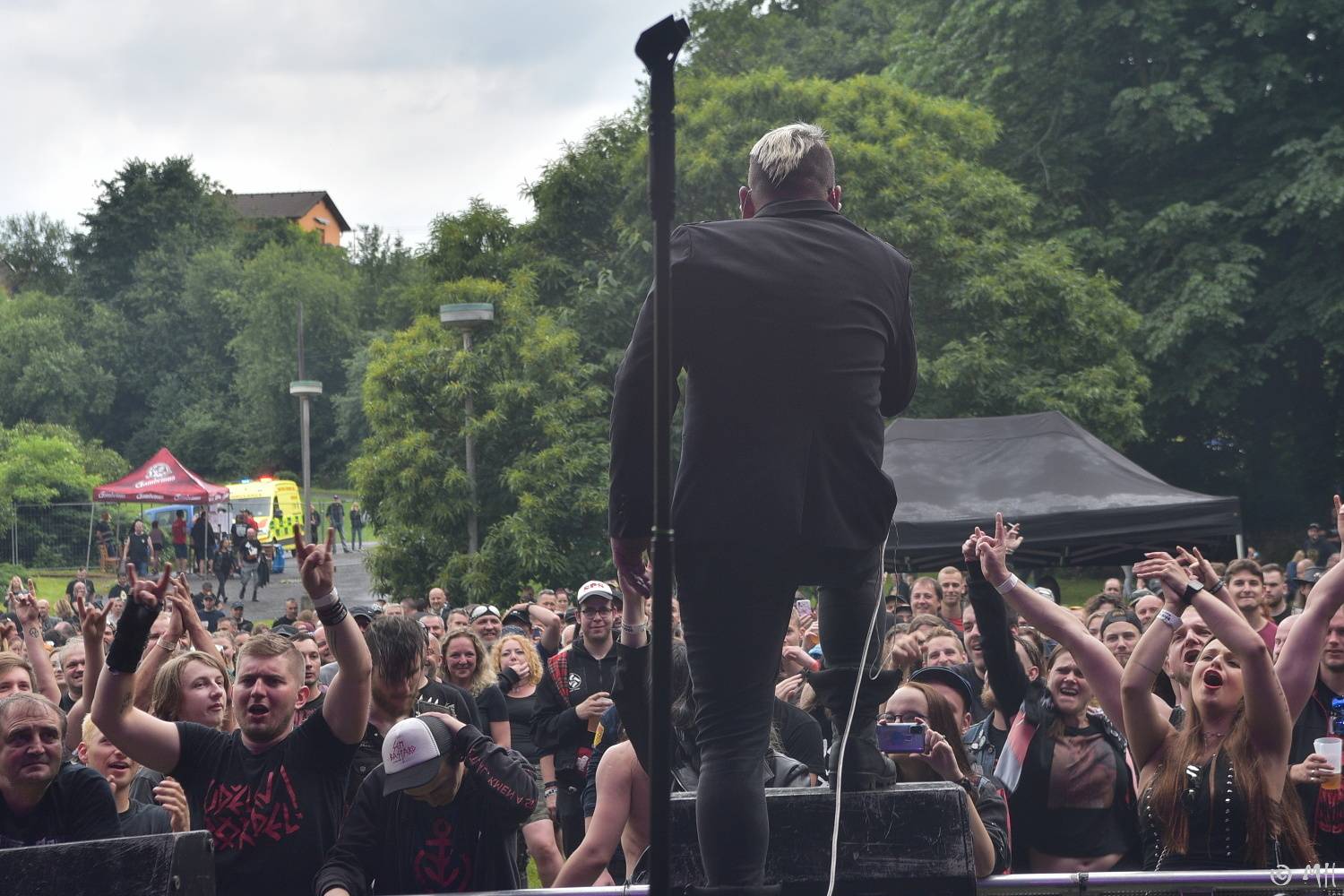 Manětín v sobotu ovládli rockeři. Zahráli Arakain, Krucipüsk, Gaia Mesiah nebo Cocotte Minute