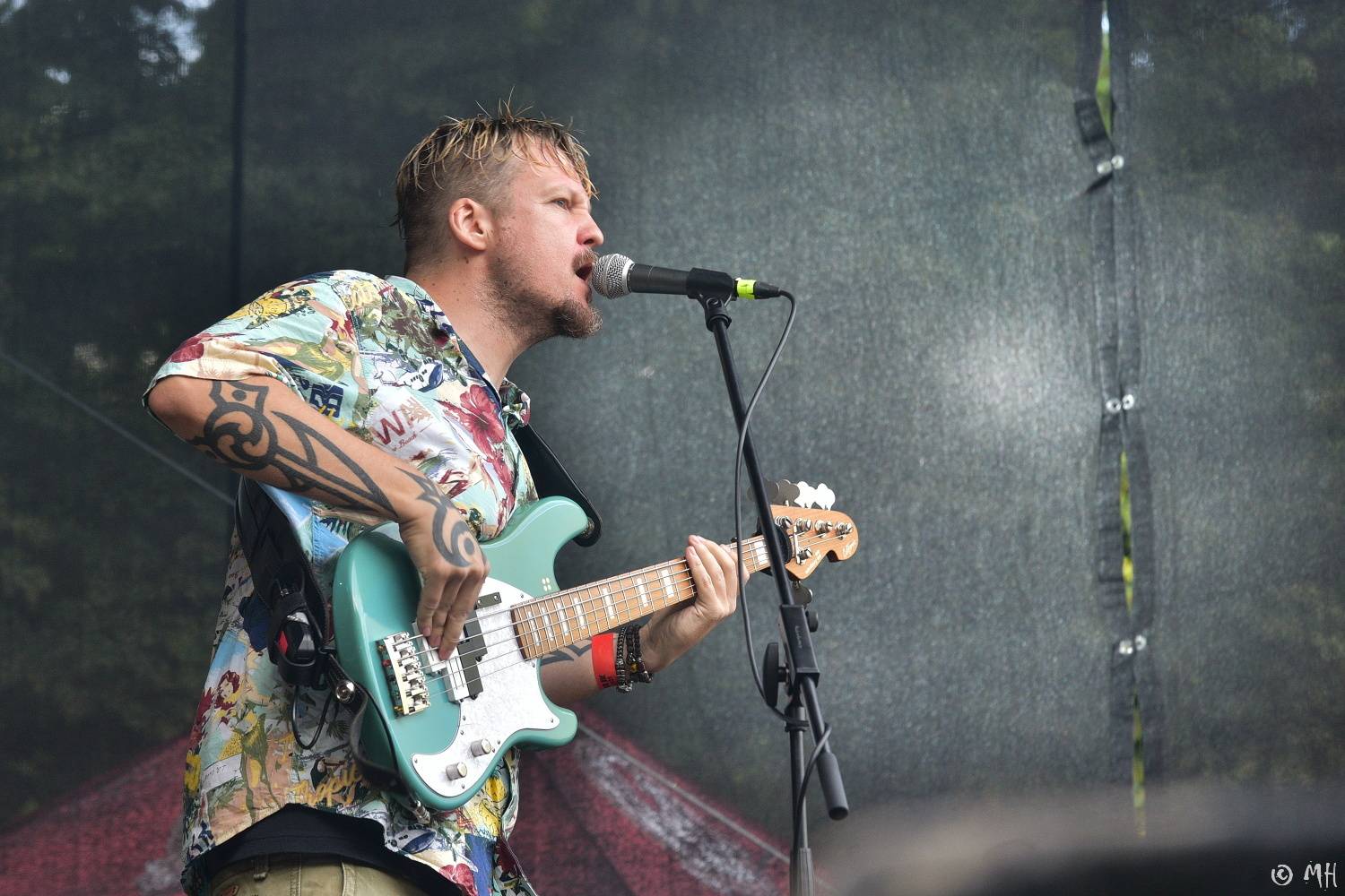 Manětín v sobotu ovládli rockeři. Zahráli Arakain, Krucipüsk, Gaia Mesiah nebo Cocotte Minute