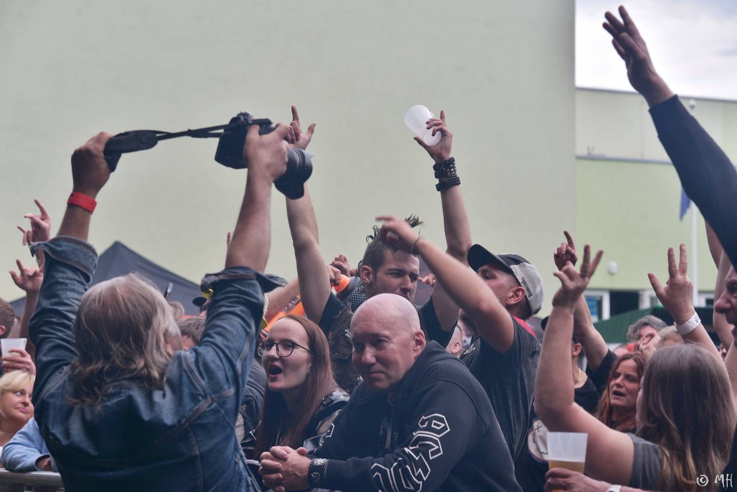 Manětín v sobotu ovládli rockeři. Zahráli Arakain, Krucipüsk, Gaia Mesiah nebo Cocotte Minute