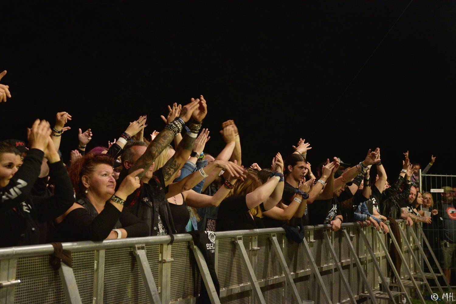 Manětín v sobotu ovládli rockeři. Zahráli Arakain, Krucipüsk, Gaia Mesiah nebo Cocotte Minute