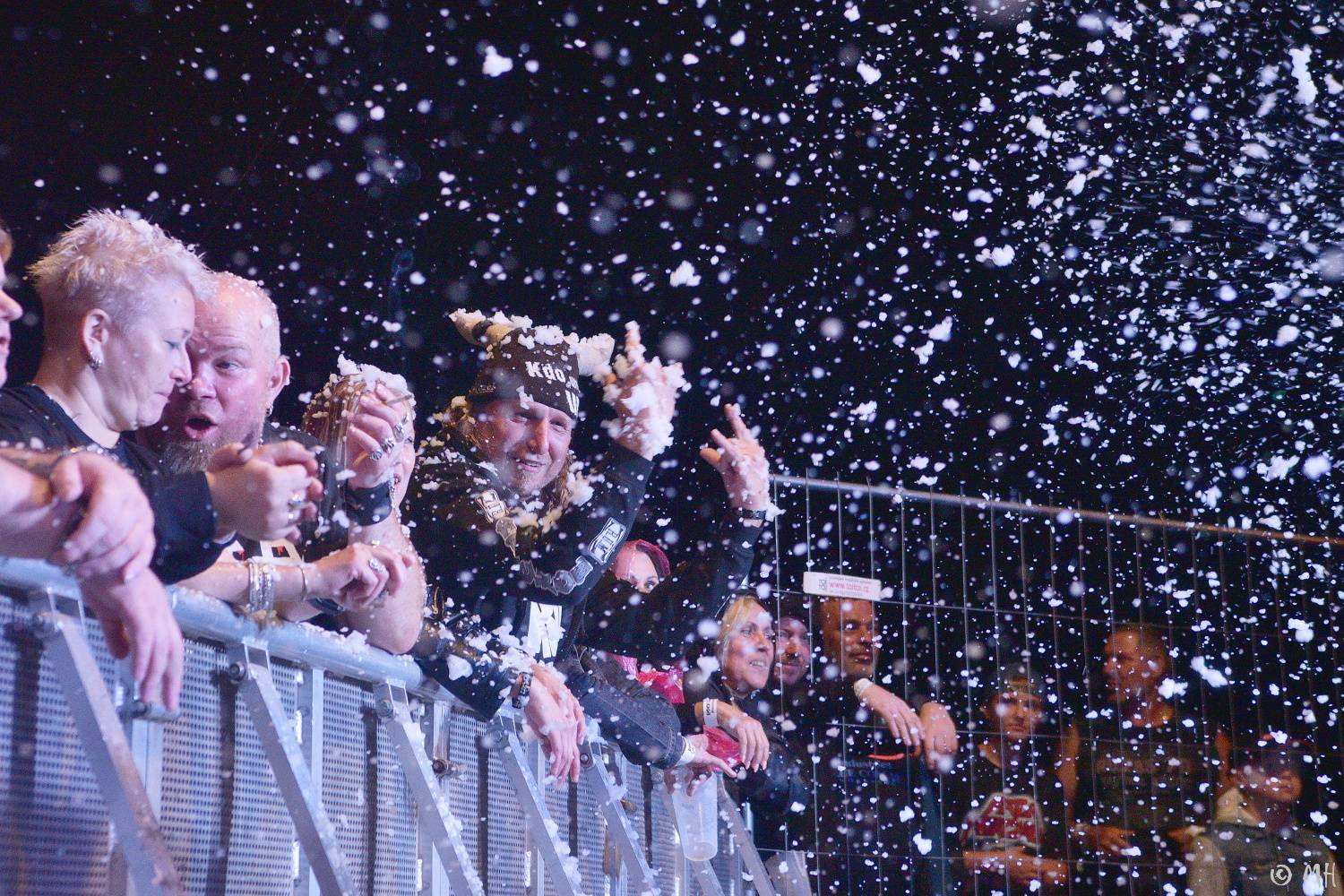 Manětín v sobotu ovládli rockeři. Zahráli Arakain, Krucipüsk, Gaia Mesiah nebo Cocotte Minute