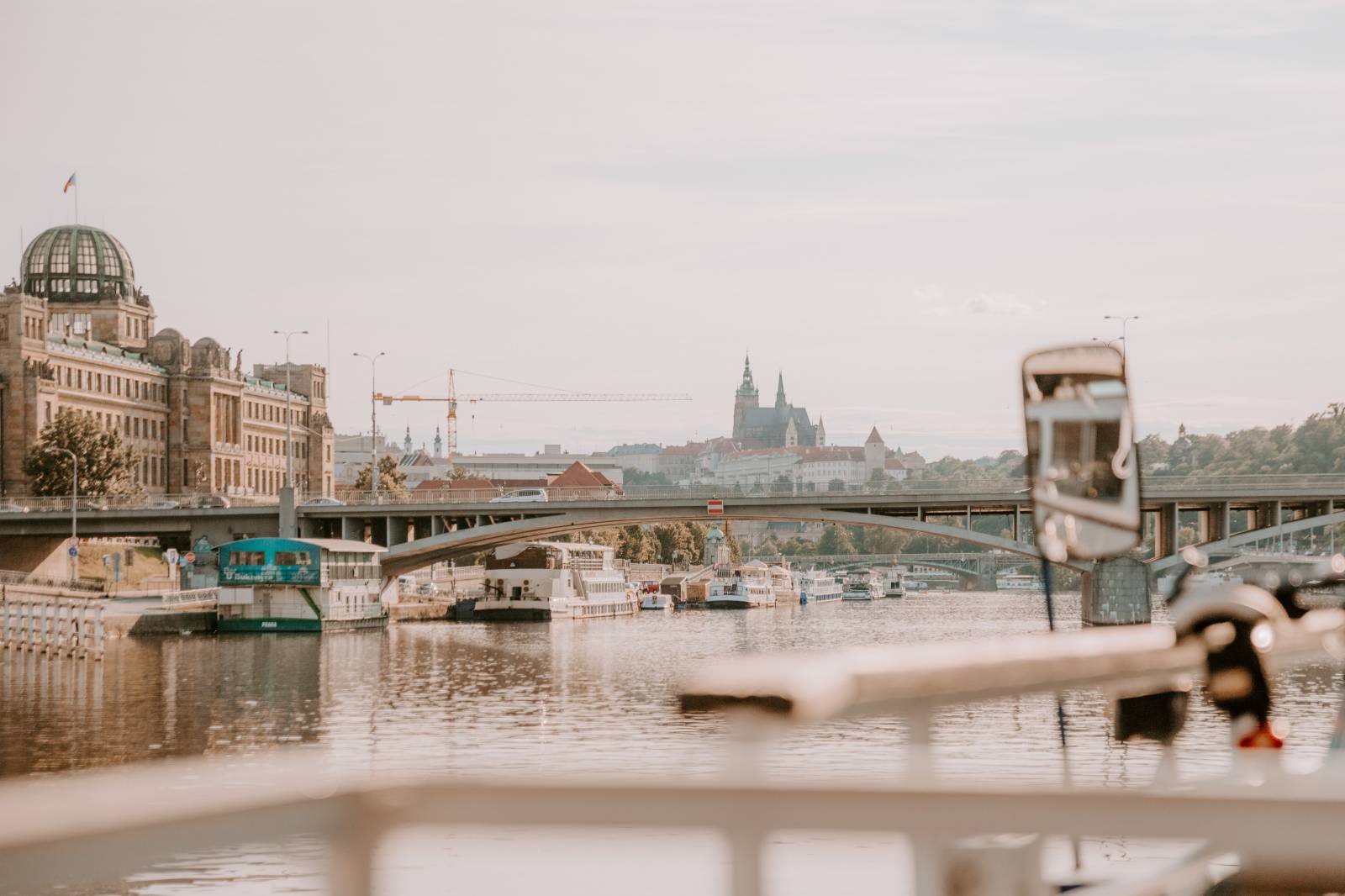 Humorné písně, trefné poznámky a skvělá atmosféra. Pokáč si podmanil fanoušky na lodi Odra