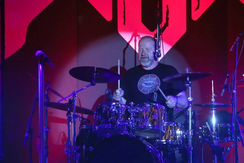 V Mikulově se dotkli Lucie. Kapela zahrála své největší hity, na koncert přijel i Leoš Mareš