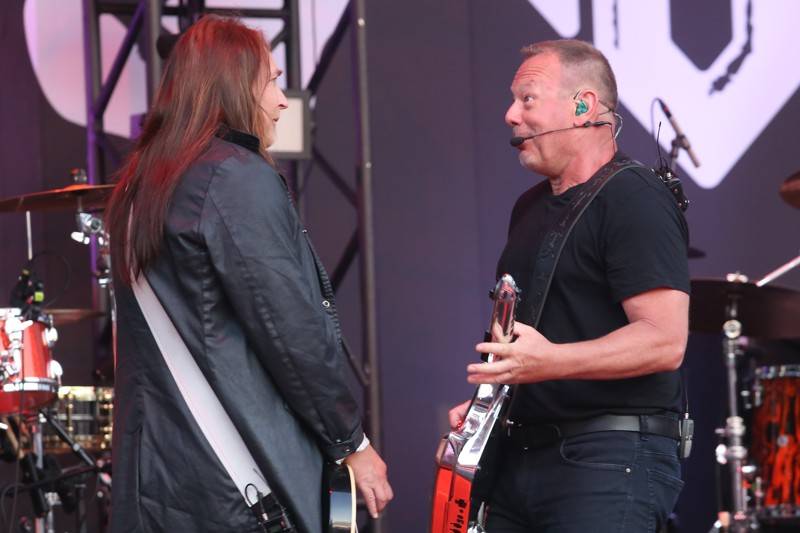 V Mikulově se dotkli Lucie. Kapela zahrála své největší hity, na koncert přijel i Leoš Mareš