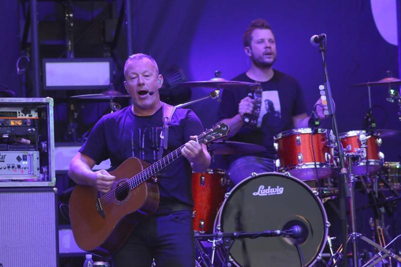 V Mikulově se dotkli Lucie. Kapela zahrála své největší hity, na koncert přijel i Leoš Mareš