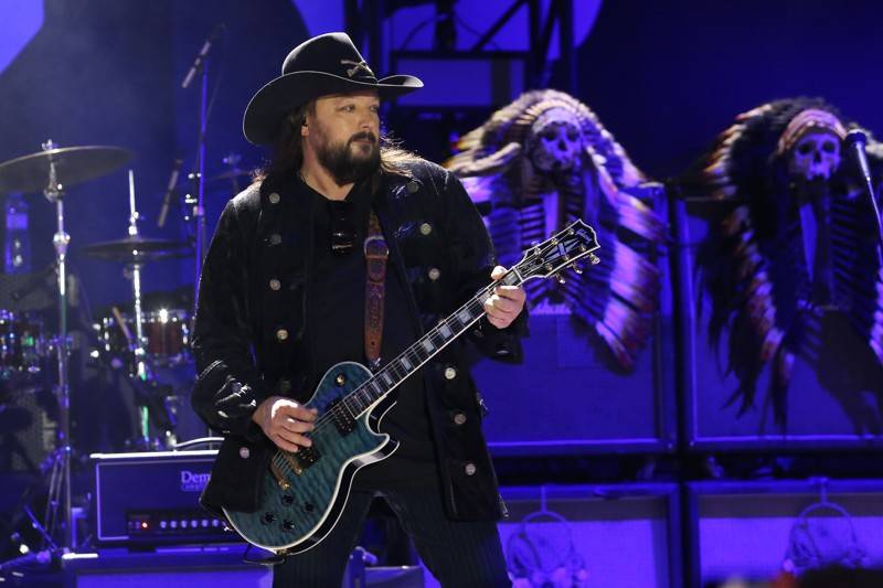 V Mikulově se dotkli Lucie. Kapela zahrála své největší hity, na koncert přijel i Leoš Mareš