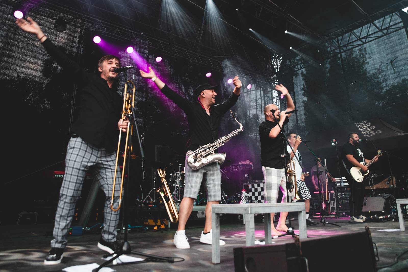 Polemic roztančili Ledárny Braník. Pařilo se až do noci