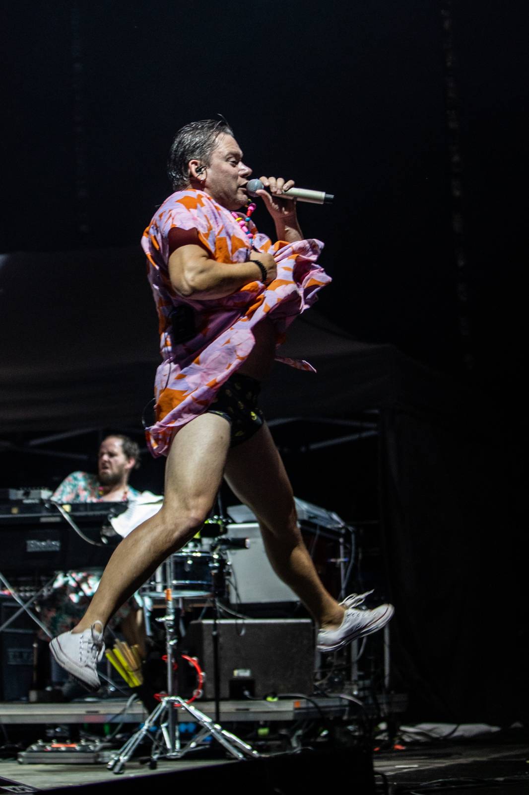 Monkey Business: Funková bouře nad branickou ledárnou