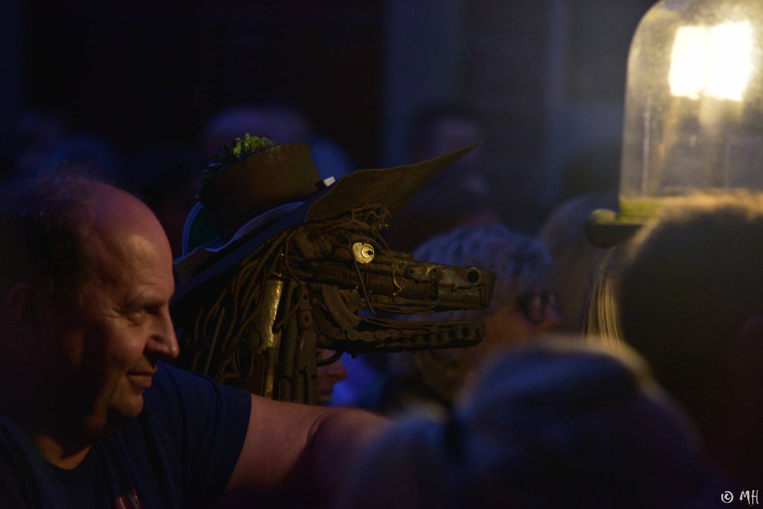 Anna K. rozehnala mračna nad Plzní, Zach's Pub zaplnila k prasknutí