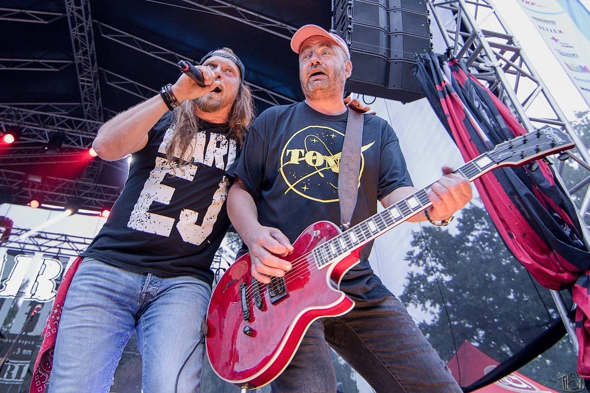 Punk v lázních. Na Barvách léta zahráli Tři sestry, SPS, Harlej, Wohnout nebo Vypsaná fiXa