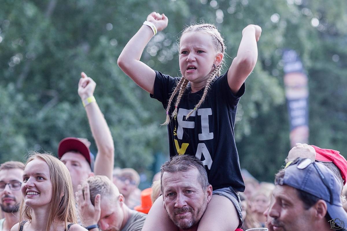 Punk v lázních. Na Barvách léta zahráli Tři sestry, SPS, Harlej, Wohnout nebo Vypsaná fiXa