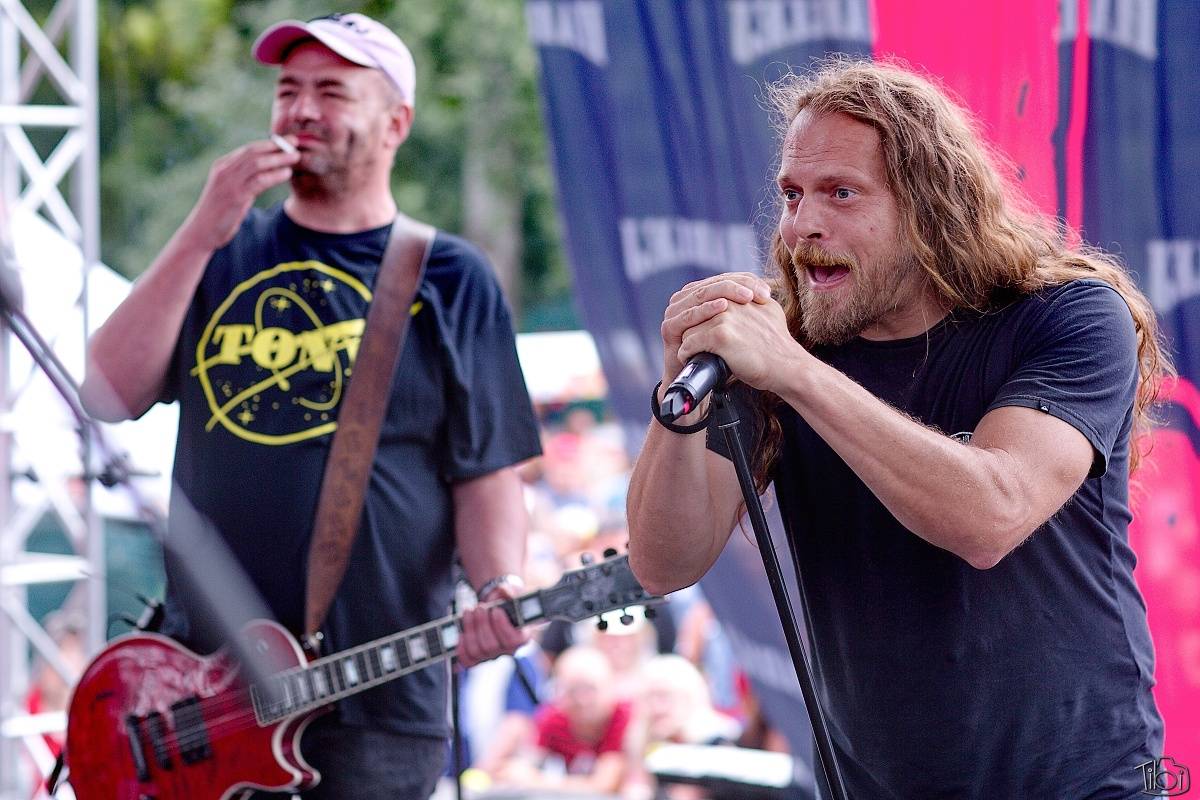 Punk v lázních. Na Barvách léta zahráli Tři sestry, SPS, Harlej, Wohnout nebo Vypsaná fiXa