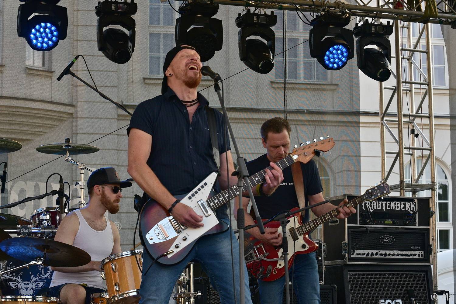 Trautenberk dobyli plzeňský pivovar, fanoušci zbourali zábrany