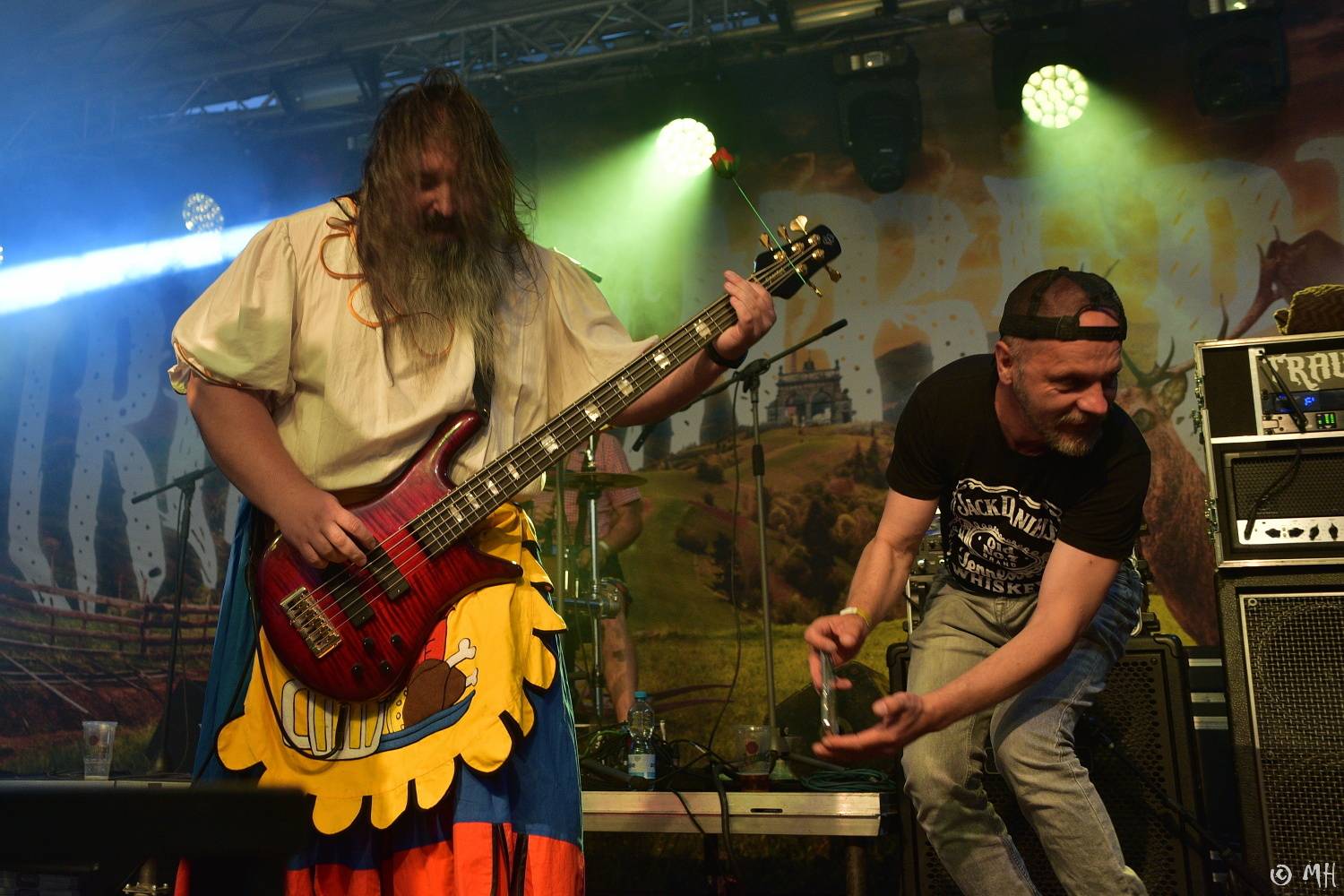 Trautenberk dobyli plzeňský pivovar, fanoušci zbourali zábrany