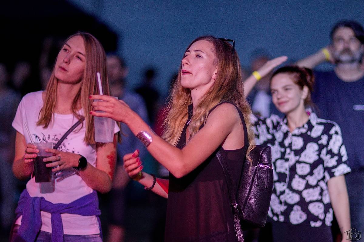 Zrní slaví dvacet let své existence. V Českých Budějovicích z kapely čišely přirozenost, pohoda a sehranost